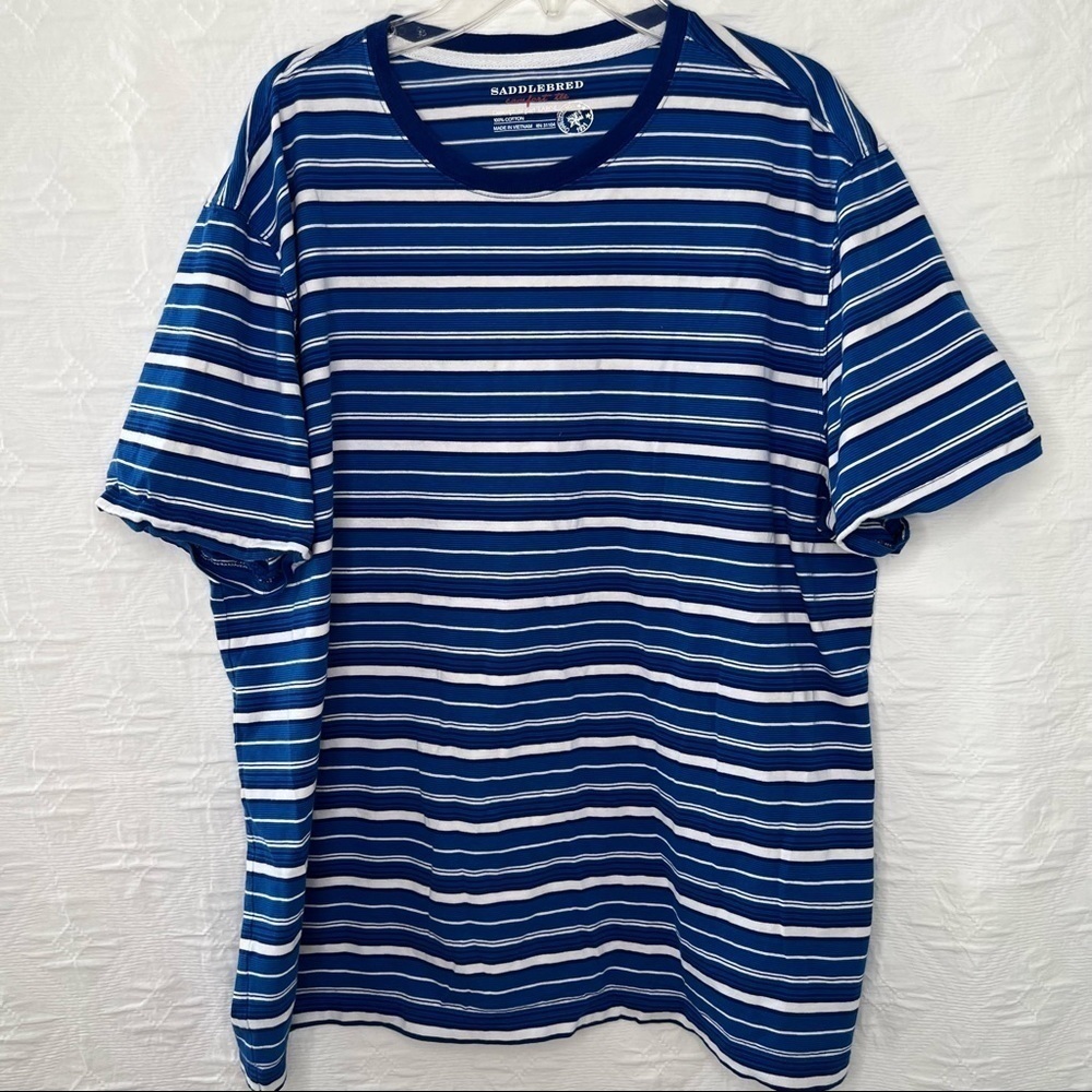 ! Saddlebred Striped Blue /White. Short Sleeve Tee 
Blue . Size L.